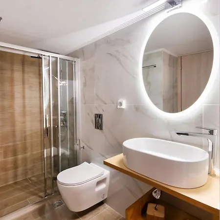 Vardas Luxury Лефкада