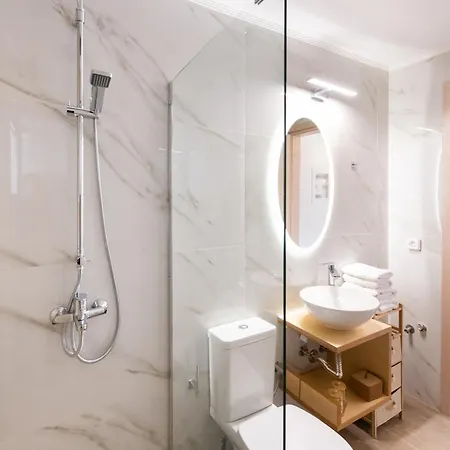 Vardas Luxury Апартаменты *