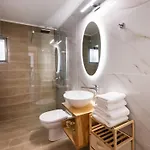 דירה Vardas Luxury